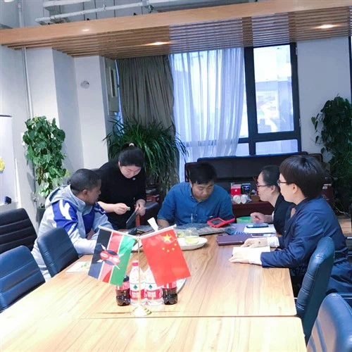 Alumínium háztartási fóliatekercsek